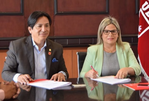 FUNDESAR y la UBE firman un convenio para fortalecer la educación superior